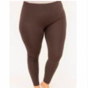 ~New~Chic soul brown leggings size 2X/3X.